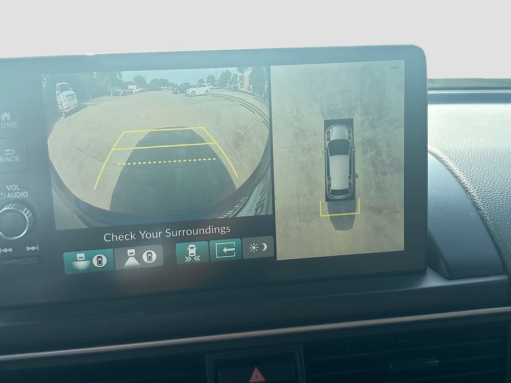 Used 2023 Honda Pilot Elite image 14