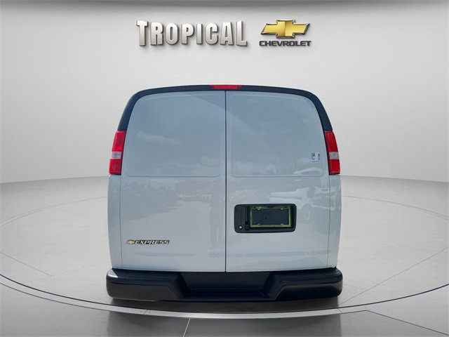 New 2025 Chevrolet Express 2500 w/ Driver Convenience Package image 4