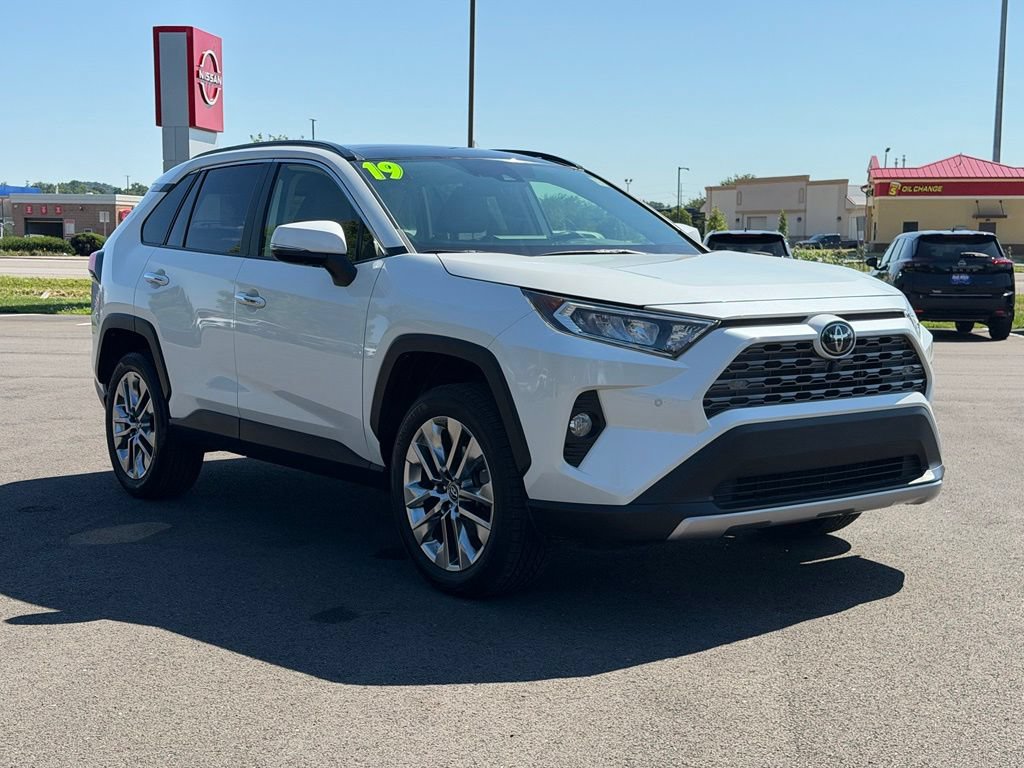 Used 2019 Toyota RAV4 Limited w/ Advanced Technology Package AWD/4WD image 1