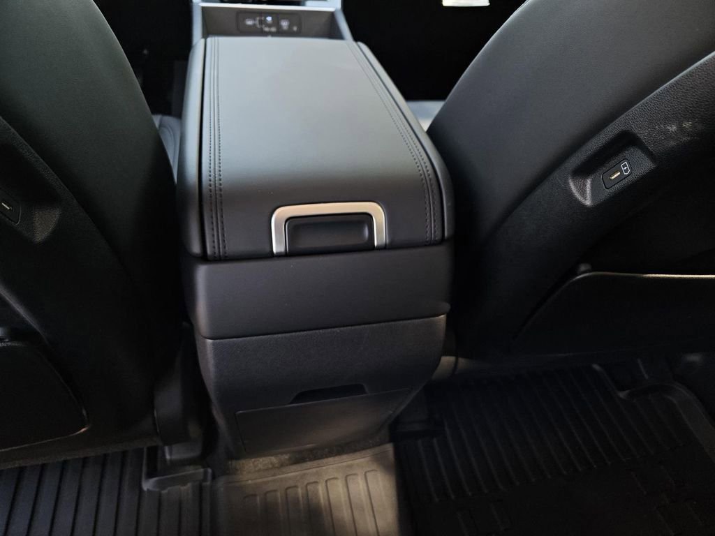New 2026 Hyundai Santa Fe SEL FWD image 15
