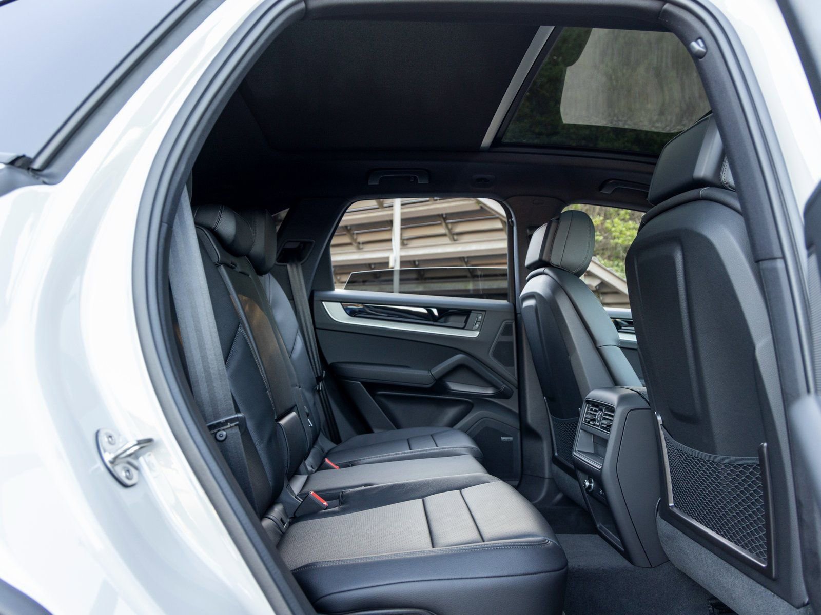 New 2026 Porsche Cayenne image 47