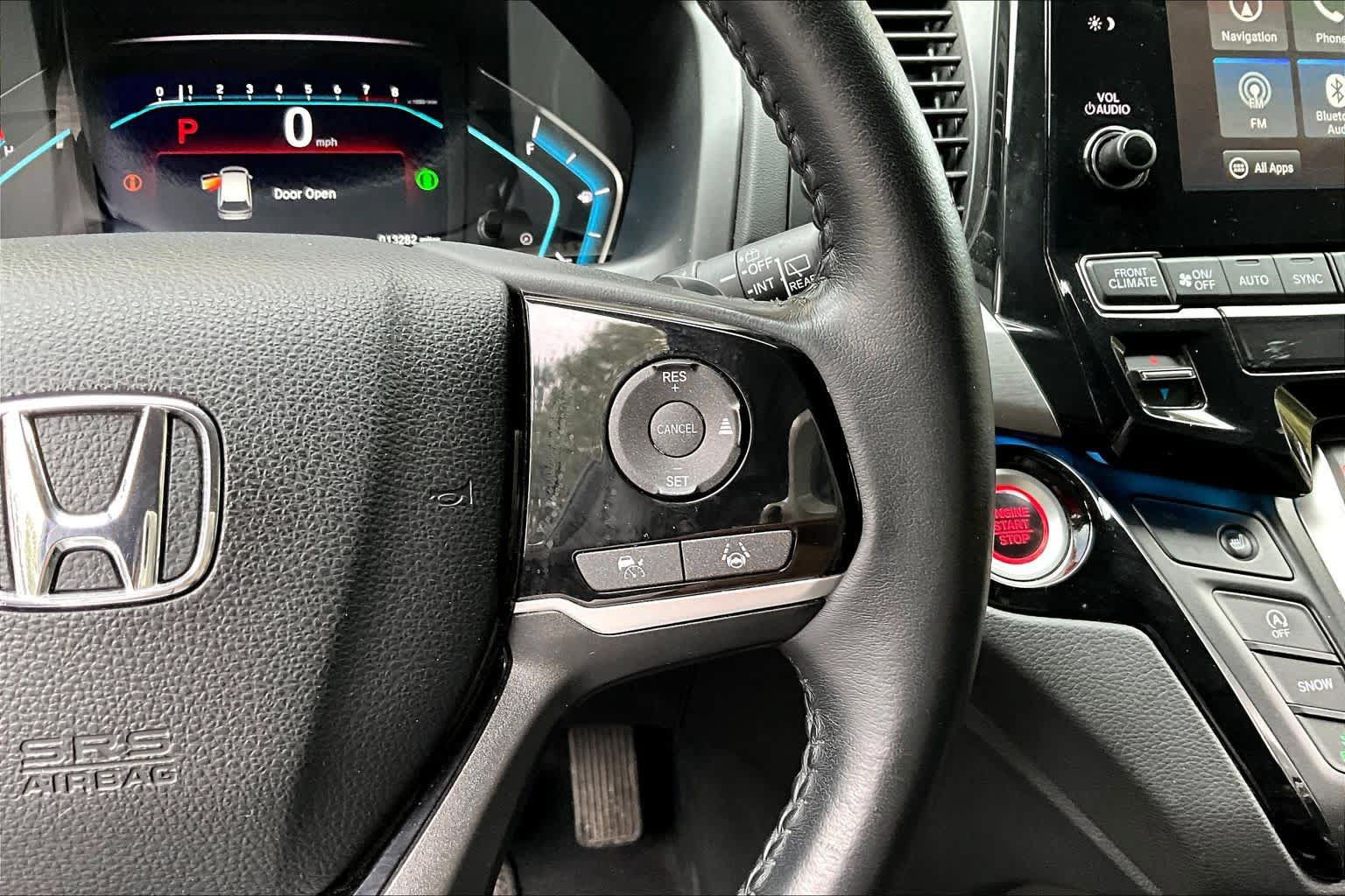 Used 2024 Honda Odyssey Touring image 25