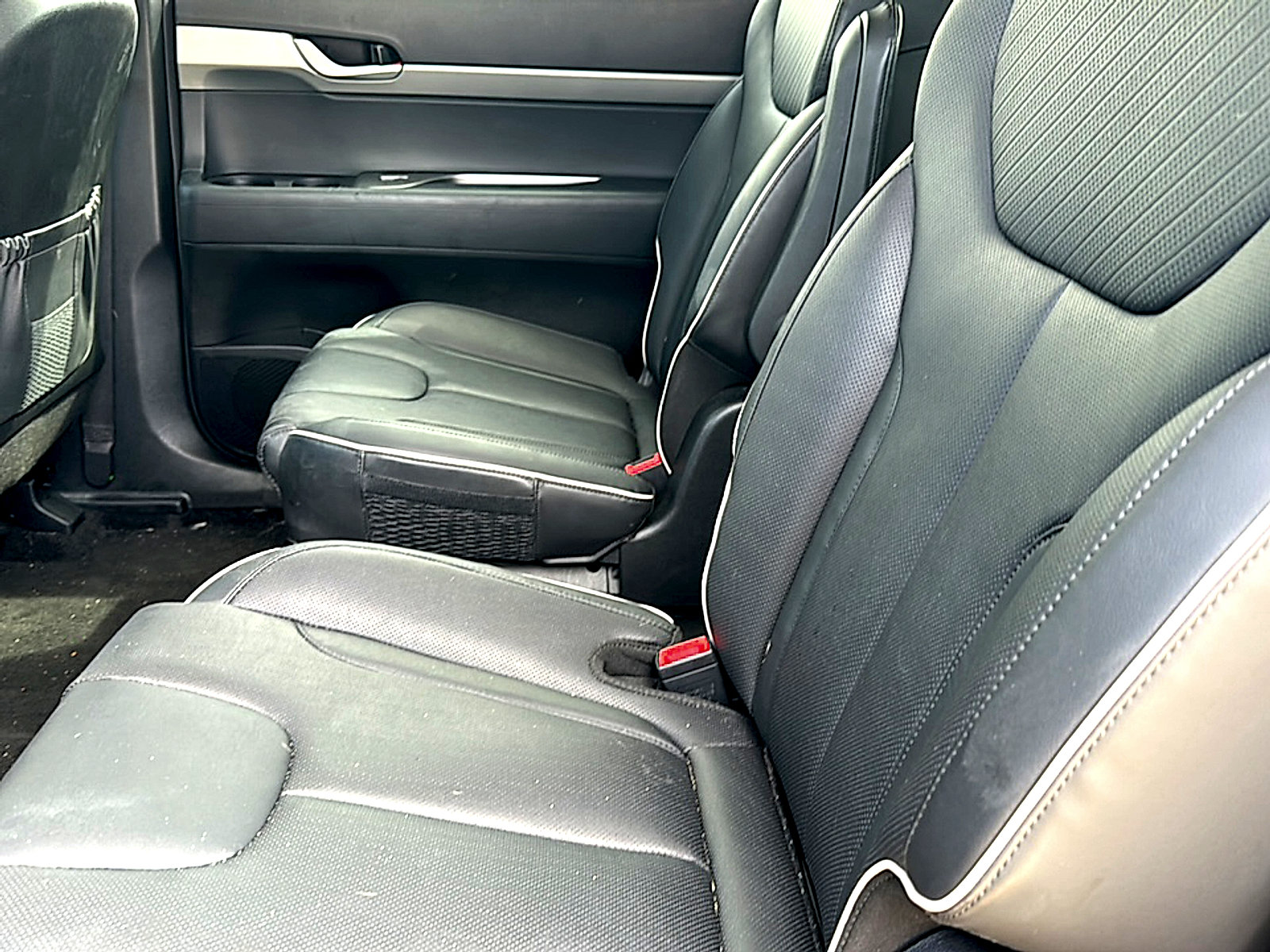Used 2025 Hyundai Palisade SEL FWD image 18