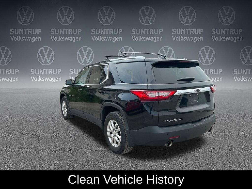 Used 2018 Chevrolet Traverse LT AWD/4WD image 3