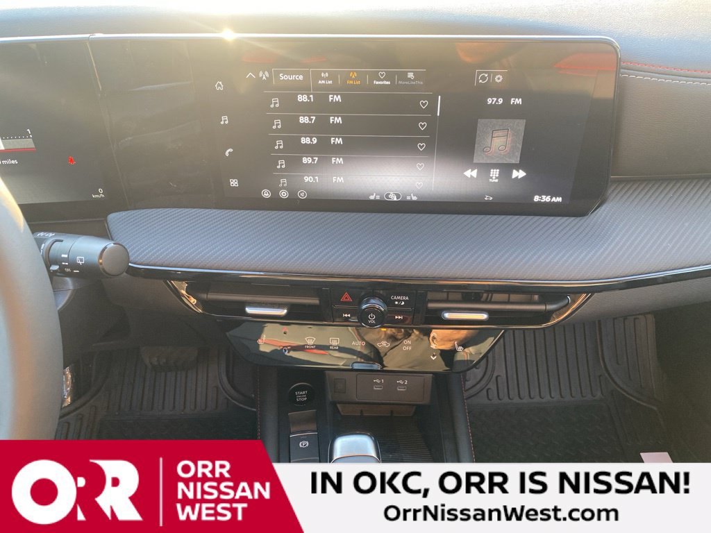 New 2026 Nissan Kicks SR w/ Cold Weather Package AWD/4WD image 26