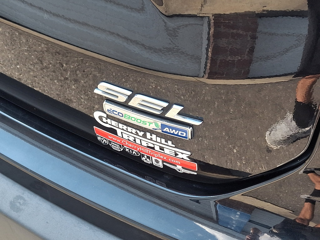 Used 2020 Ford Edge SEL w/ Convenience Package AWD/4WD image 16