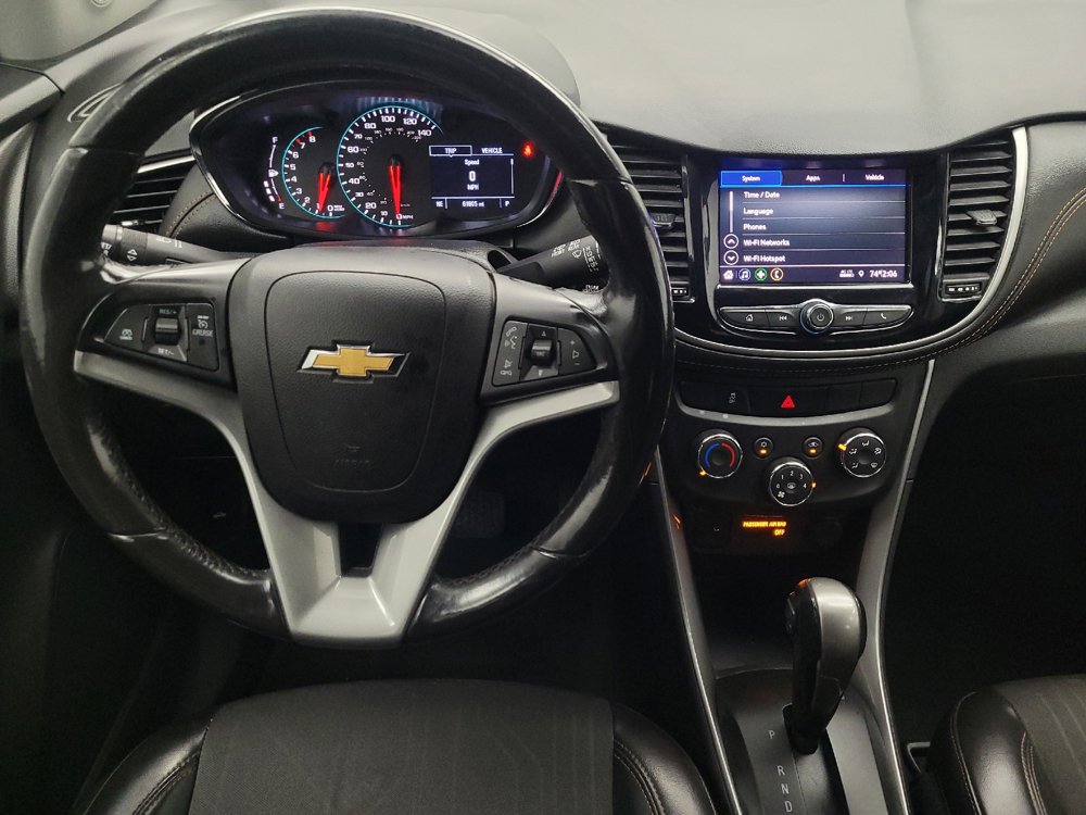 Used 2022 Chevrolet Trax LT w/ Driver Confidence Package AWD/4WD image 22