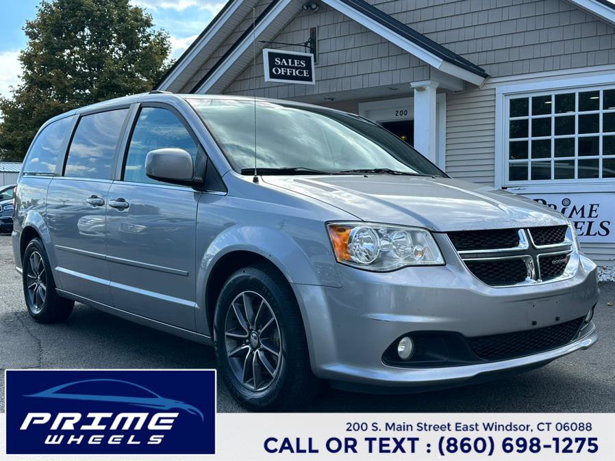 Used 2017 Dodge Grand Caravan SXT