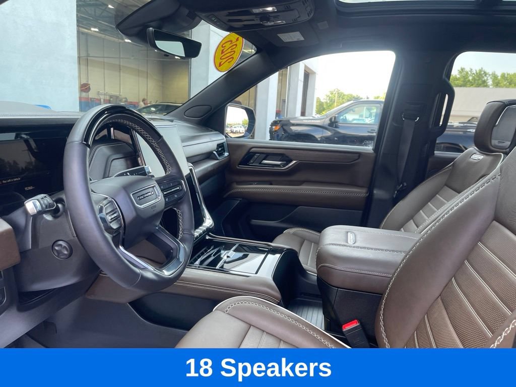 Used 2025 GMC Yukon XL Denali Ultimate AWD/4WD image 13