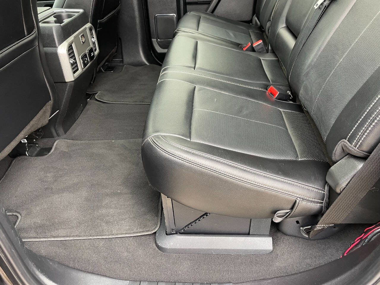 Used 2021 Ford F250 Lariat w/ Lariat Ultimate Package image 22