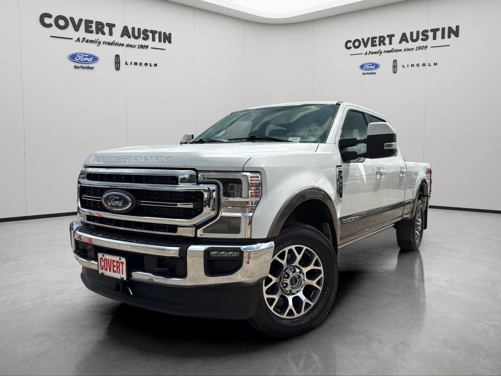 Certified 2022 Ford F350 Lariat AWD/4WD image 1