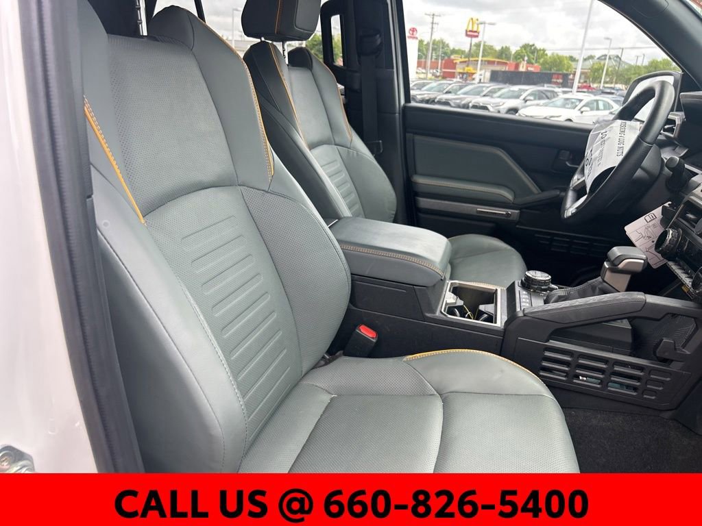Certified 2025 Toyota 4Runner Trailhunter AWD/4WD image 10