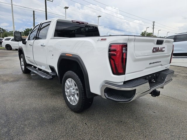 Used 2024 GMC Sierra 2500 SLT w/ SLT Premium Package image 3
