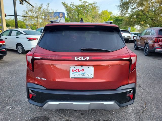 Used 2025 Kia Seltos S image 8