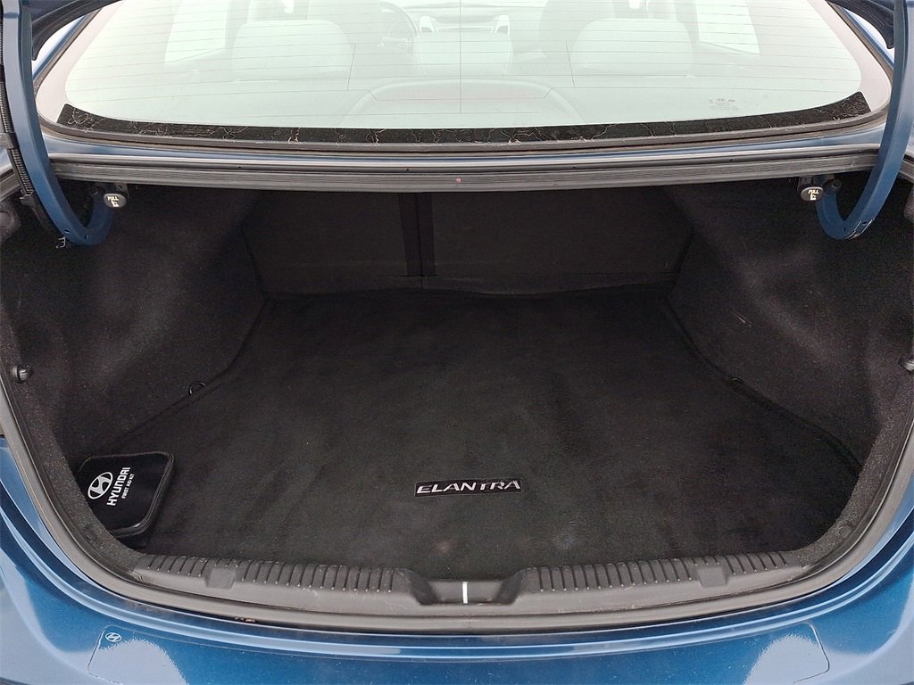 Used 2015 Hyundai Elantra Sport image 28