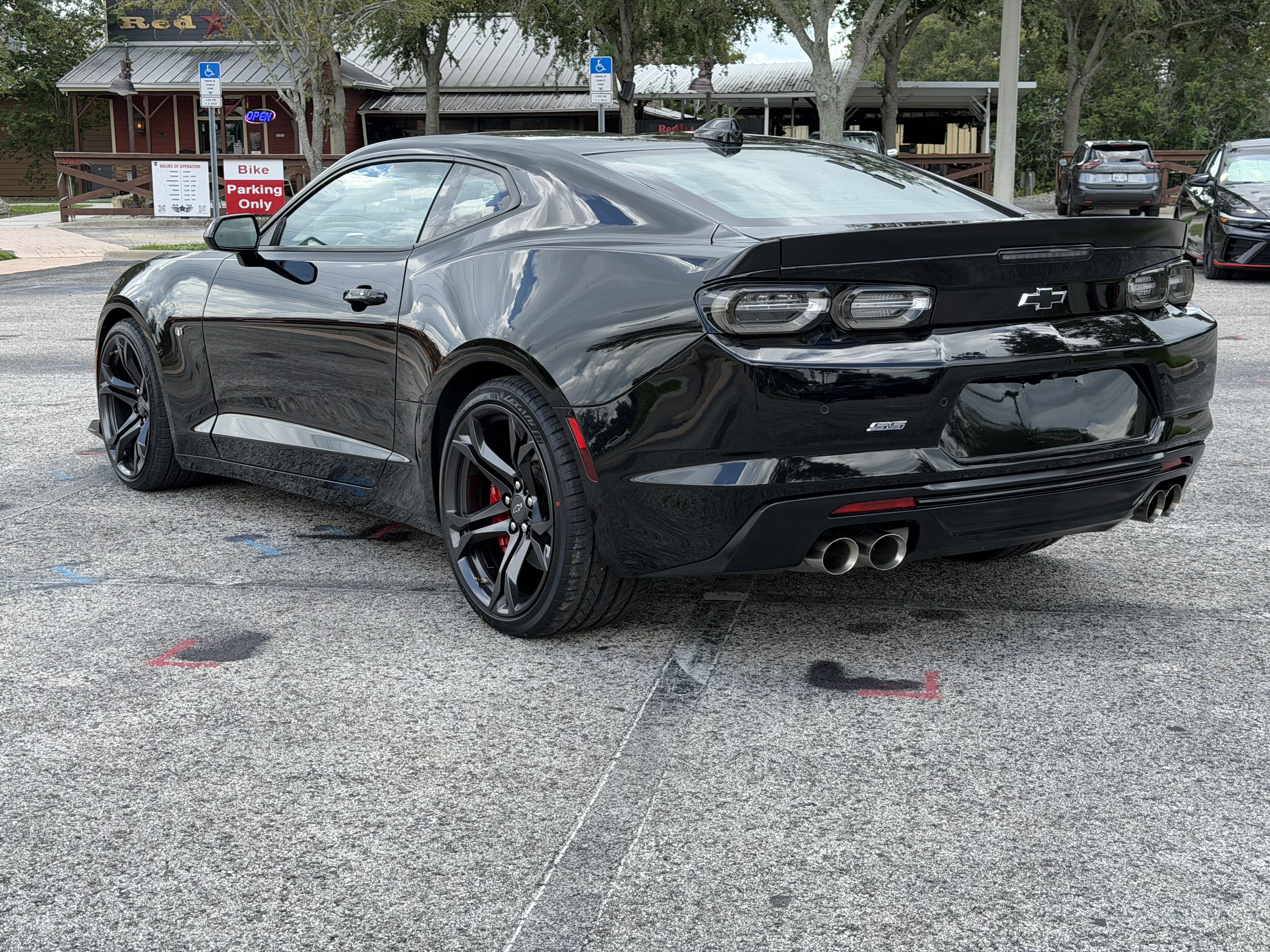 Used 2023 Chevrolet Camaro SS RWD image 3