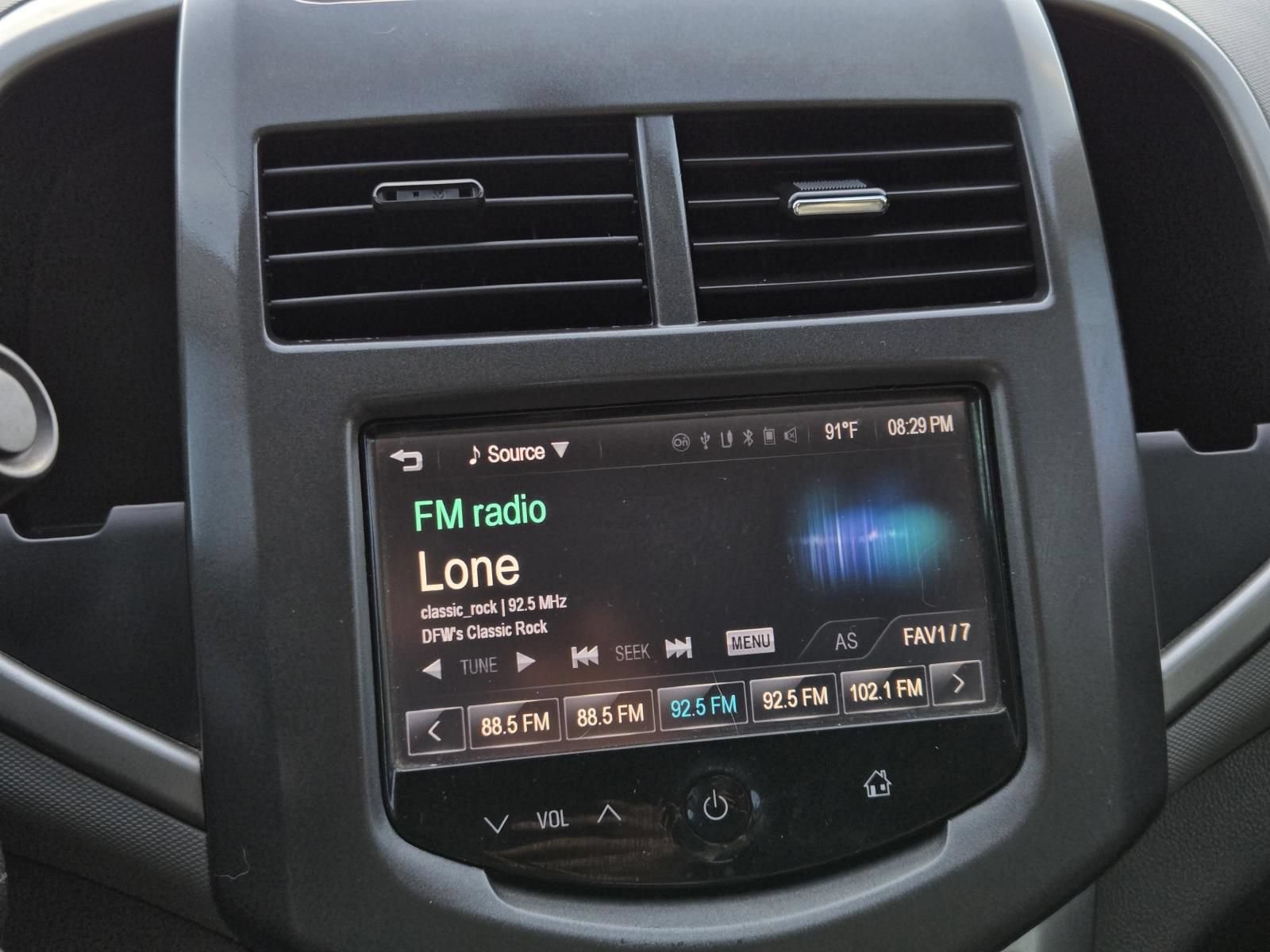 Used 2015 Chevrolet Sonic LT FWD image 23