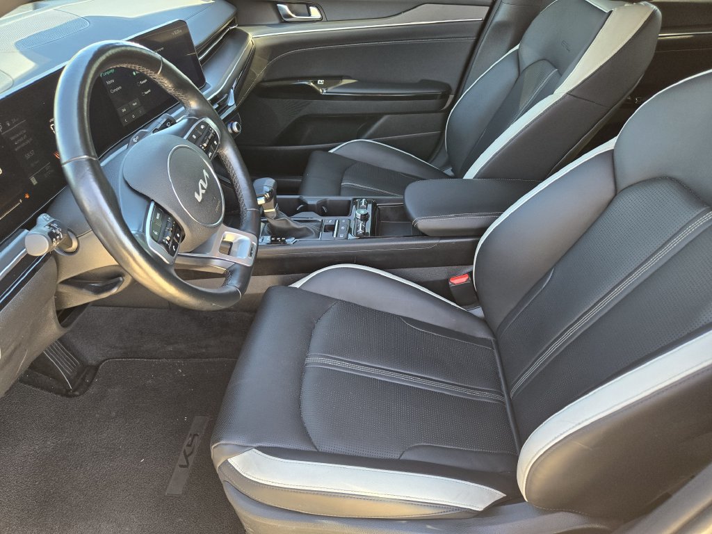 Used 2025 Kia K5 GT-Line AWD/4WD image 12