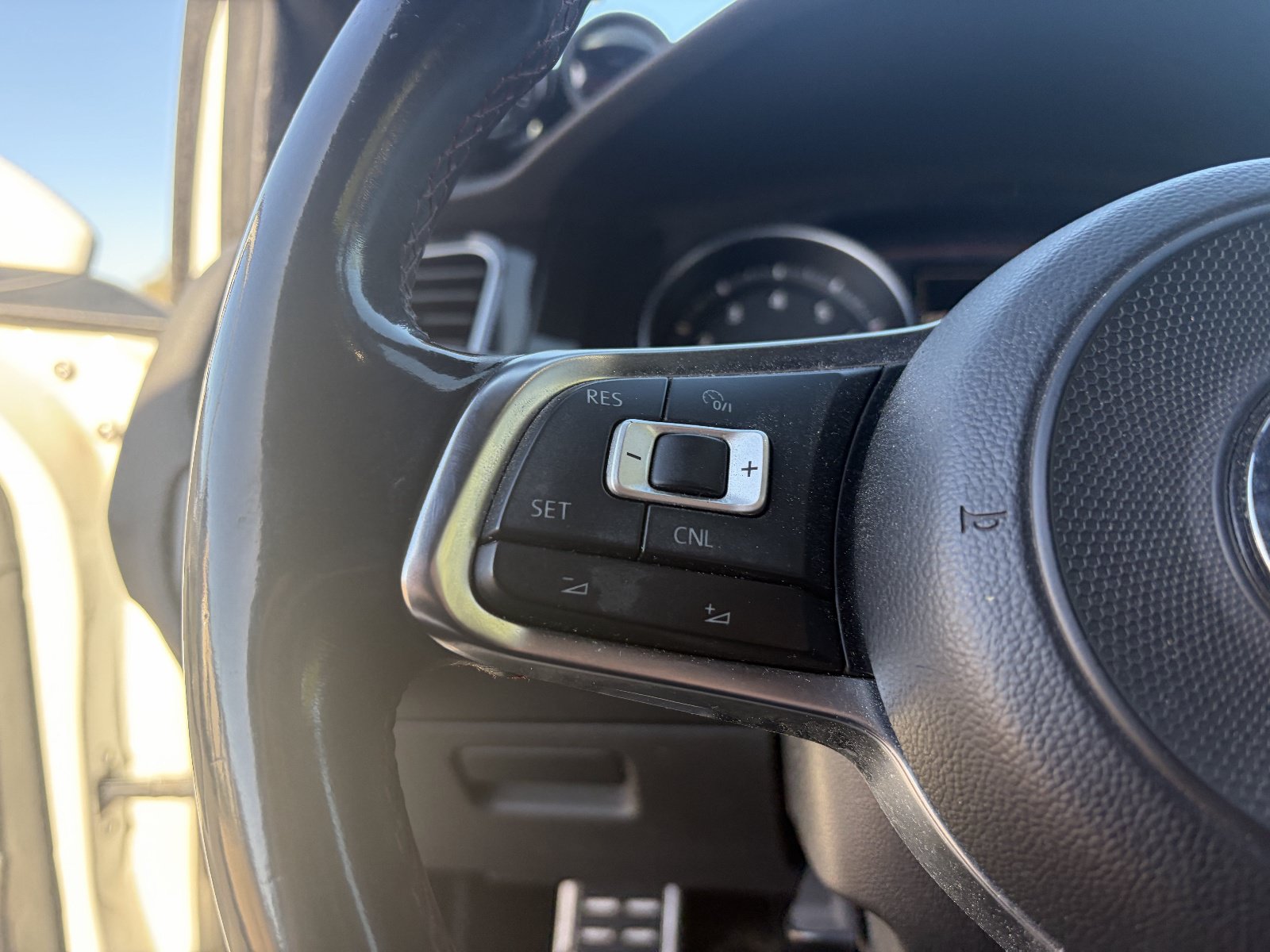 Used 2018 Volkswagen GTI S FWD image 27
