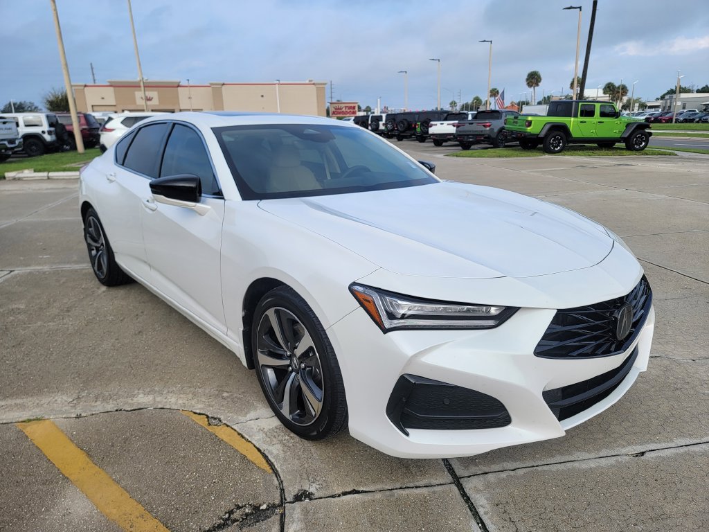 Used 2025 Acura TLX w/ Technology Package FWD image 7