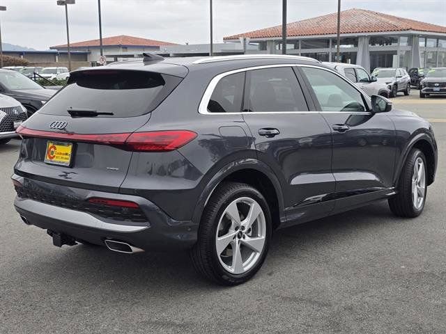 Used 2025 Audi Q5 Premium Plus w/ Premium Plus image 4