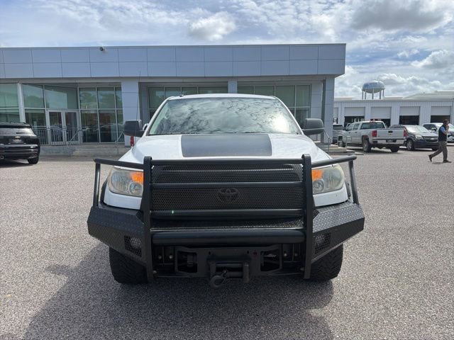 Used 2012 Toyota Tundra 4x4 CrewMax w/ SR5 Pkg image 2