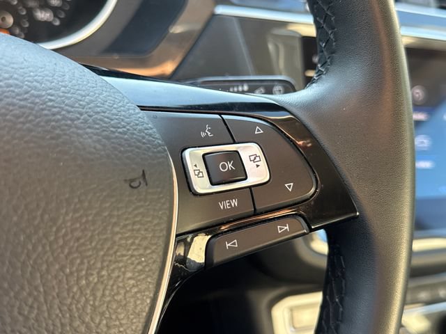 Used 2020 Volkswagen Tiguan SE w/ Panoramic Sunroof Package AWD/4WD image 28