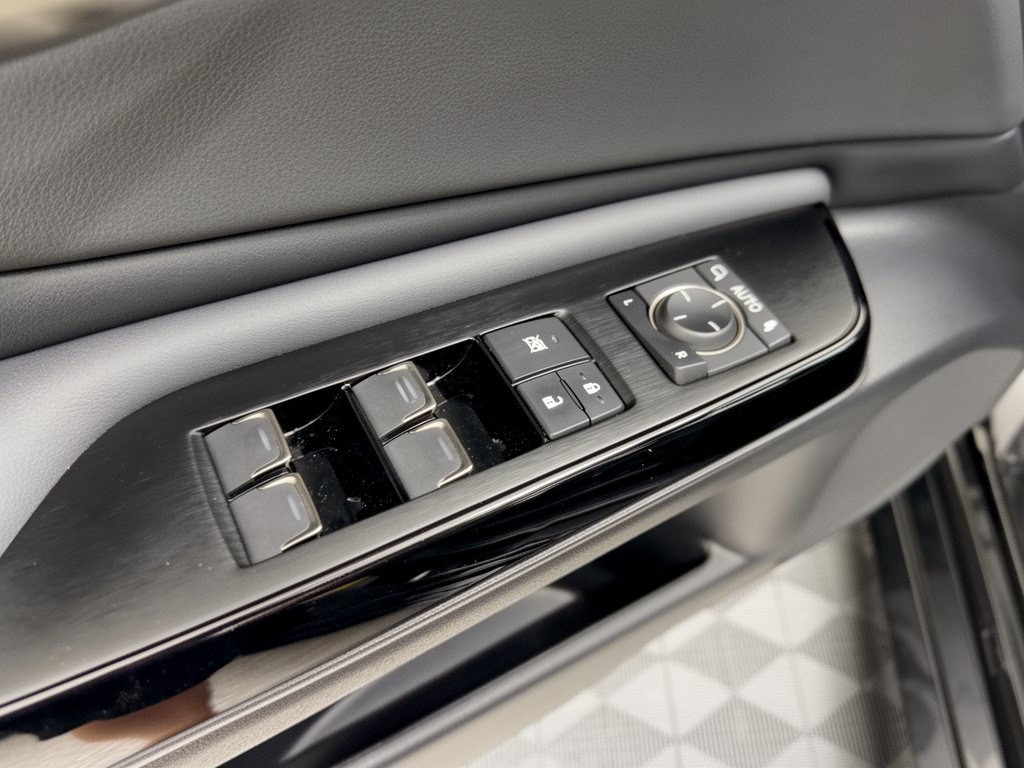 Certified 2024 Lexus ES 350 F Sport w/ Accessory Package (Z2) FWD image 16