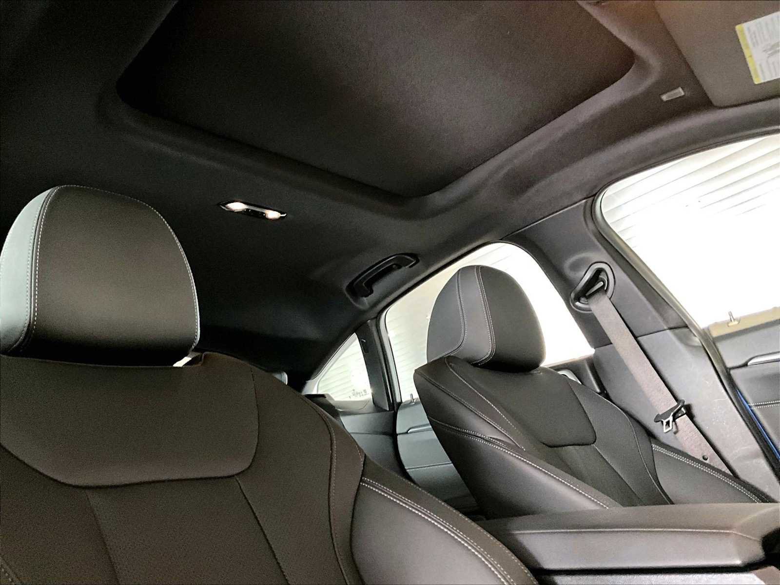 Used 2025 BMW 430i xDrive w/ M Sport Package image 25