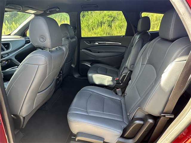 Used 2024 Buick Enclave Premium image 21