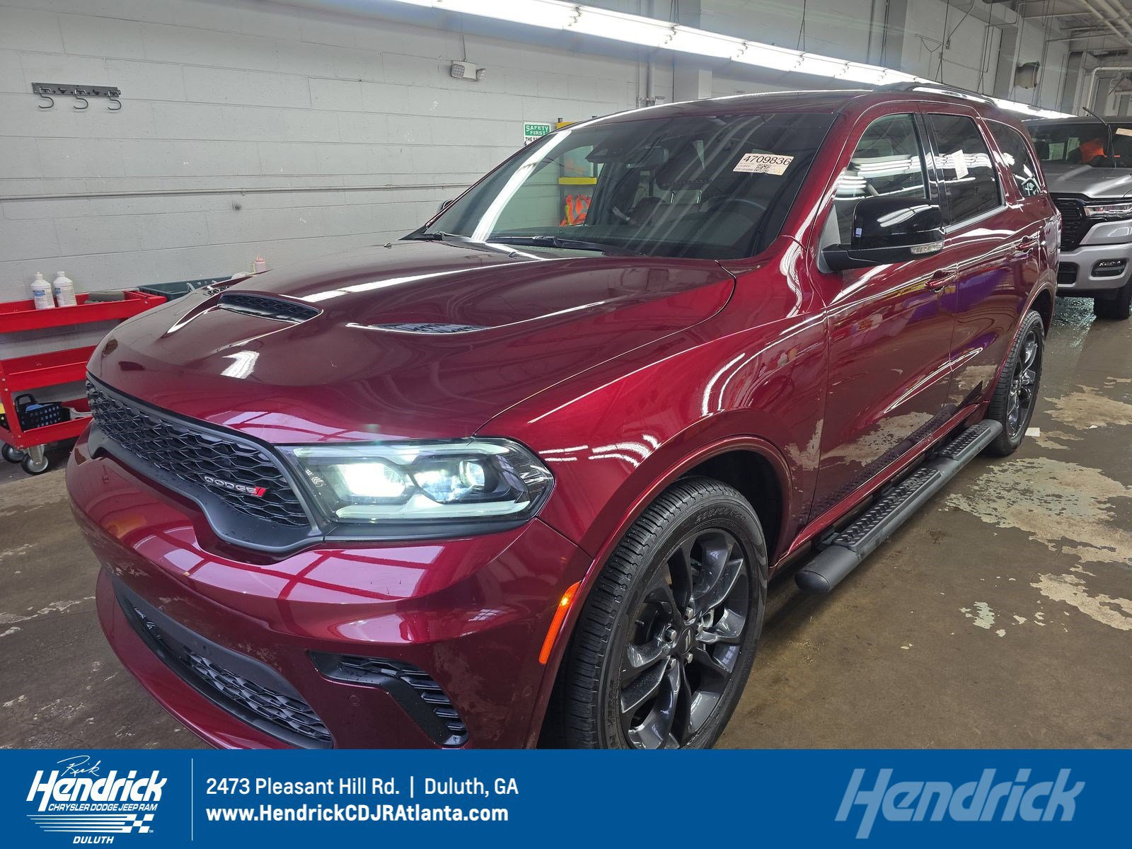 Used 2024 Dodge Durango GT image 1