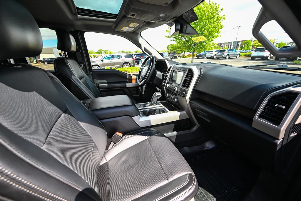 Used 2017 Ford F150 Lariat w/ Equipment Group 502A Luxury AWD/4WD image 25