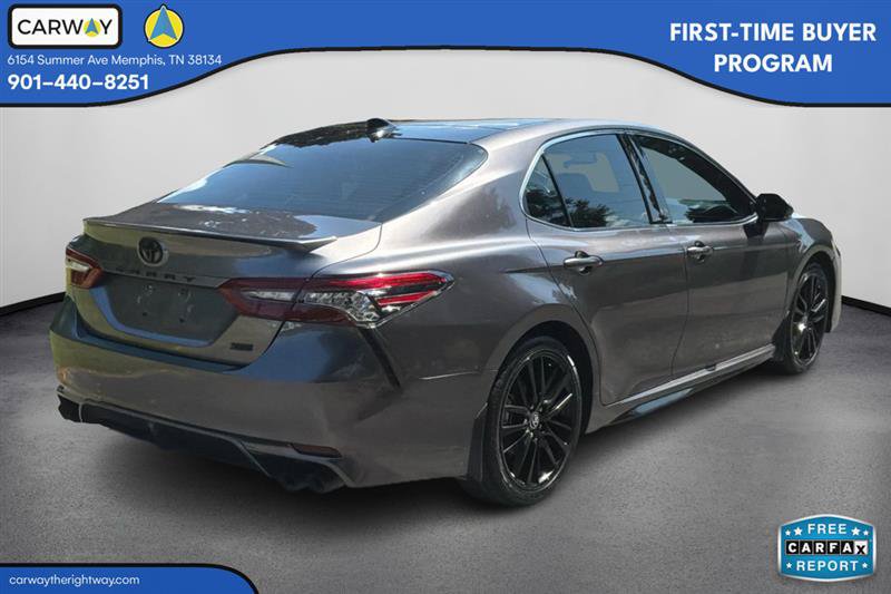Used 2022 Toyota Camry XSE FWD image 6