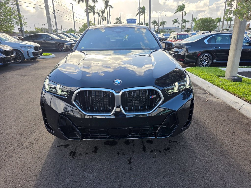 New 2027 BMW X6 M60i w/ Climate Comfort Package AWD/4WD image 2