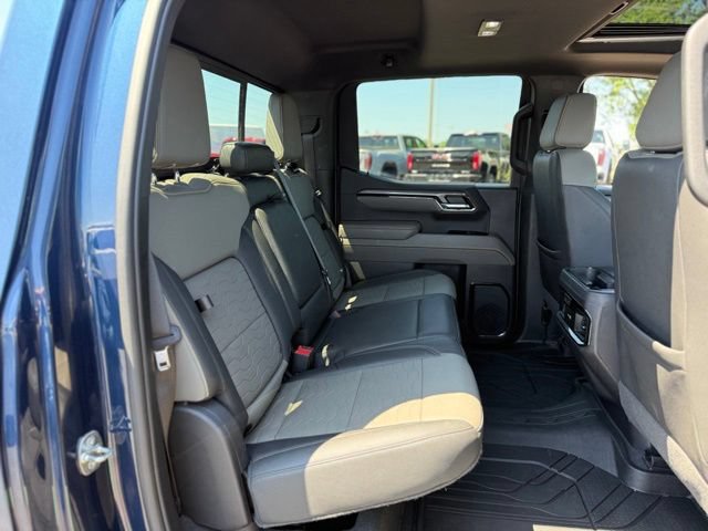 Used 2022 Chevrolet Silverado 1500 ZR2 w/ Technology Package AWD/4WD image 19
