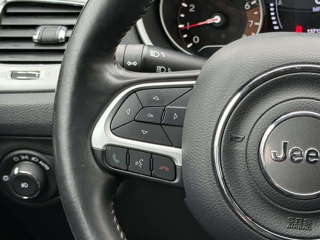 Used 2019 Jeep Compass Latitude image 23