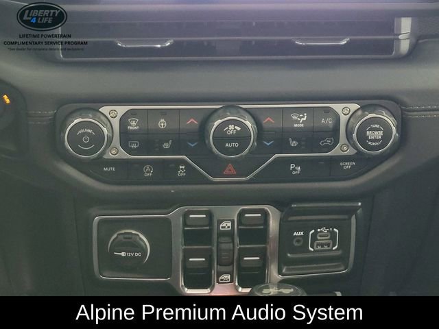 Used 2025 Jeep Wrangler Unlimited Rubicon image 24
