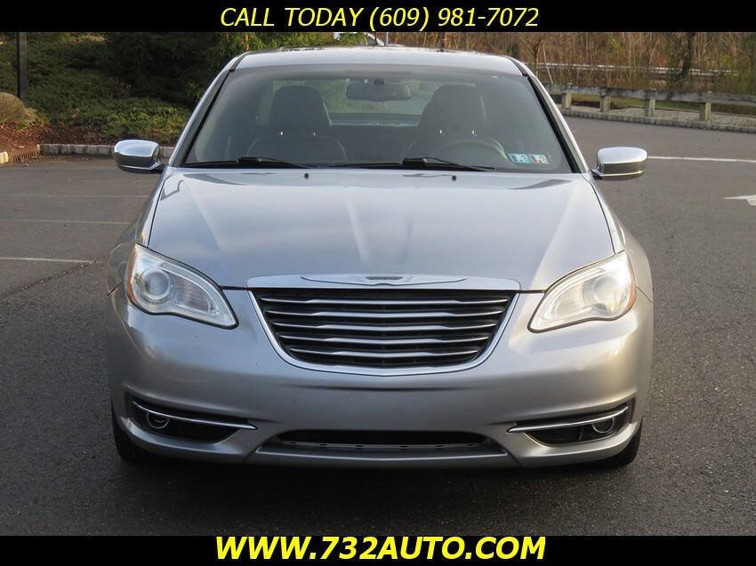 Used 2014 Chrysler 200 Limited w/ Sun/Sound Group FWD image 5