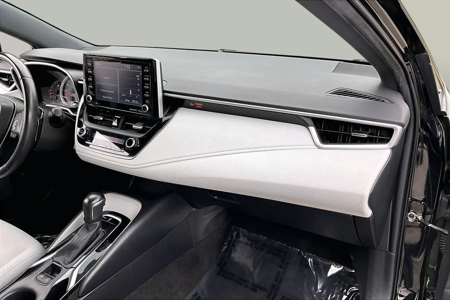 Used 2019 Toyota Corolla SE w/ SE Option Package FWD image 18