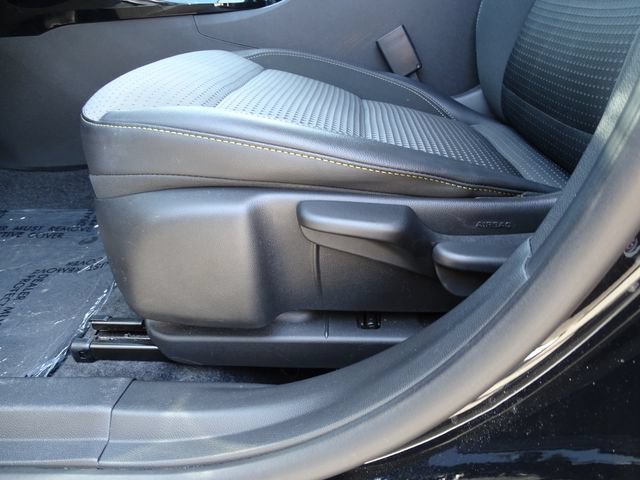 Certified 2024 Chevrolet Trax LT w/ Driver Confidence Package FWD image 22