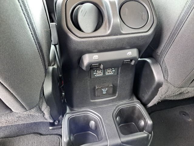Used 2023 Jeep Wrangler Sahara image 24
