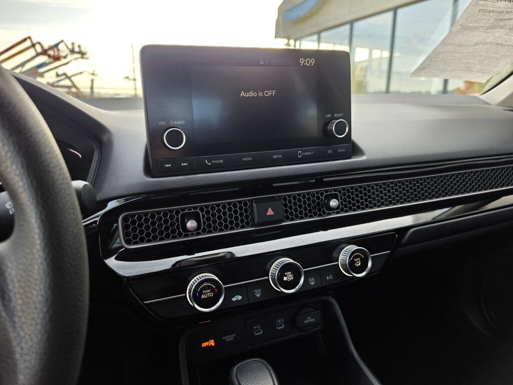Certified 2025 Honda Civic LX image 26