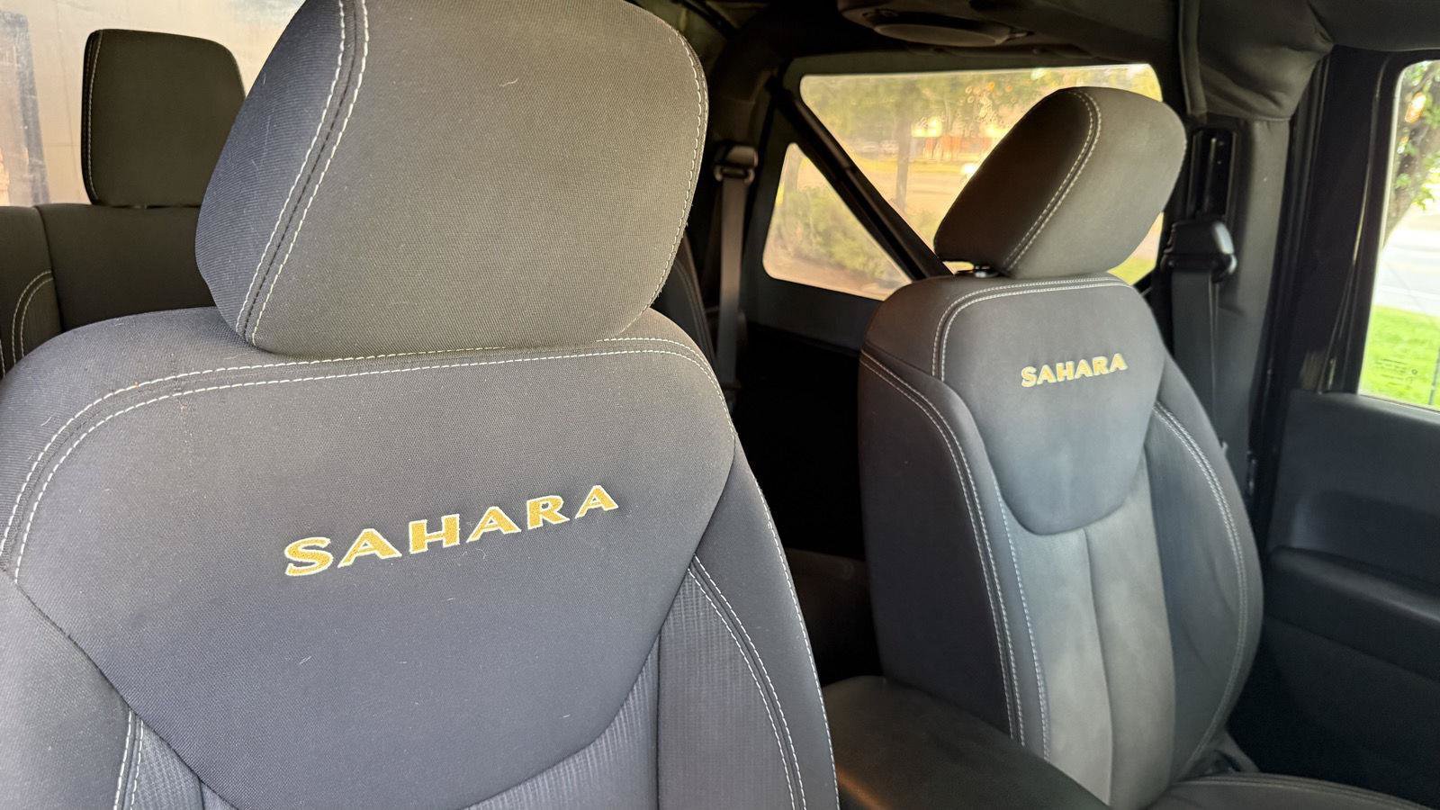 Used 2014 Jeep Wrangler Sahara w/ Connectivity Group AWD/4WD image 25