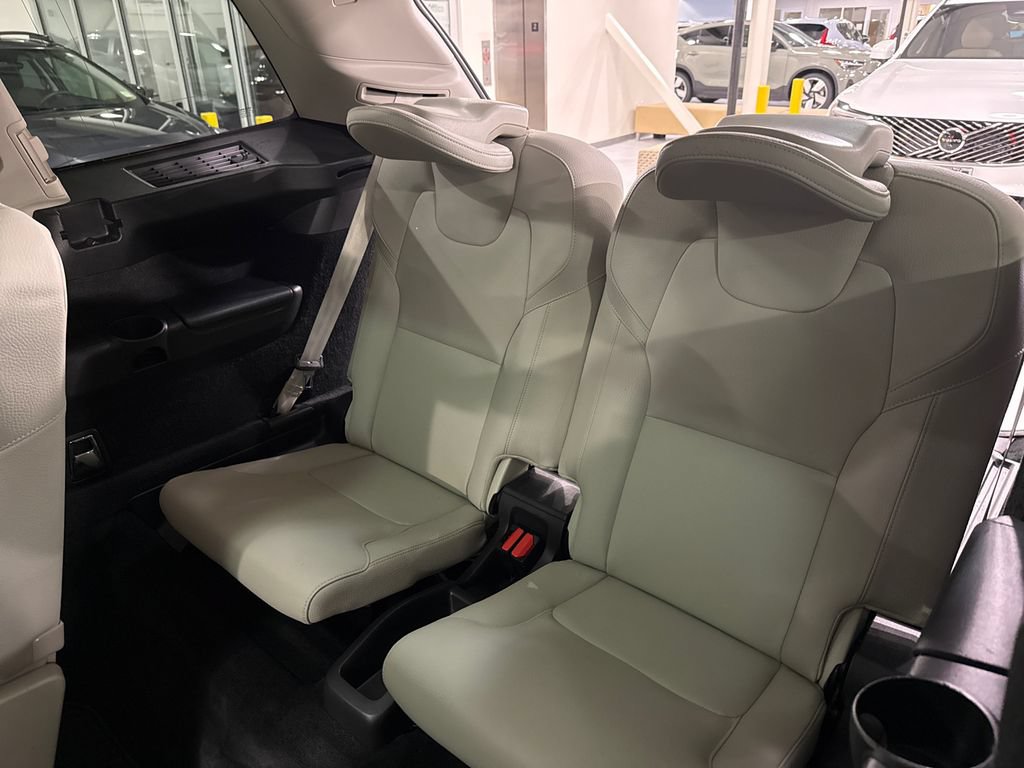 Certified 2023 Volvo XC90 B6 Plus w/ Protection Package Premier AWD/4WD image 25