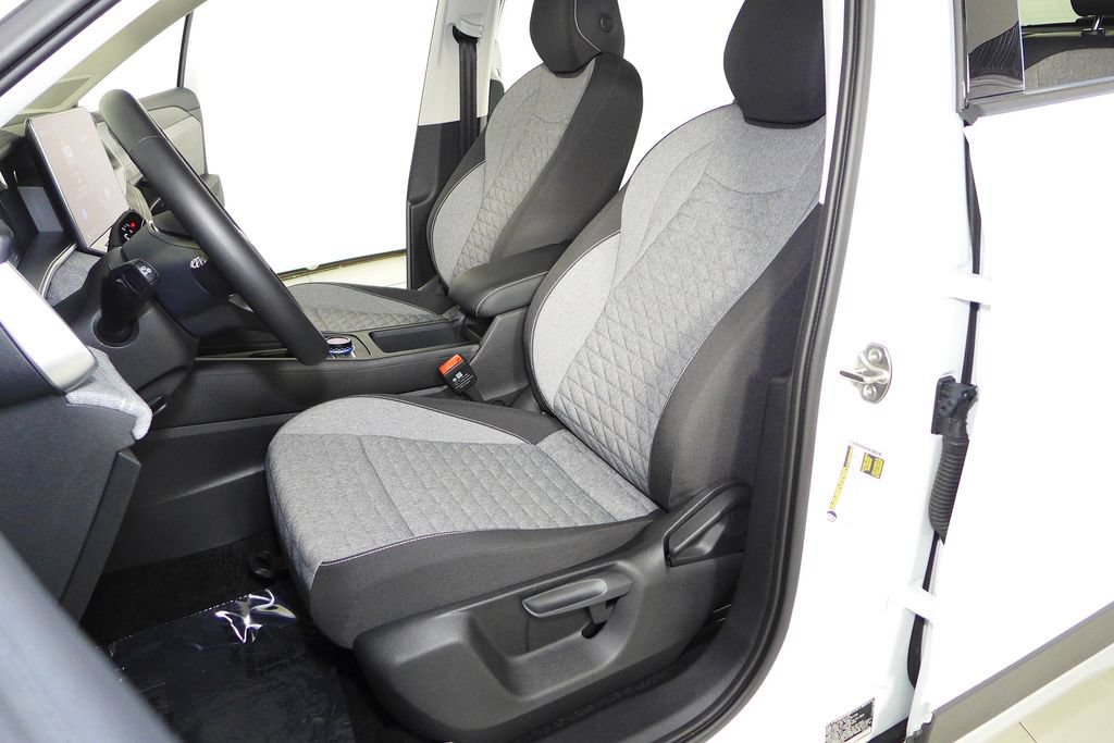 Used 2025 Volkswagen Tiguan S FWD image 21