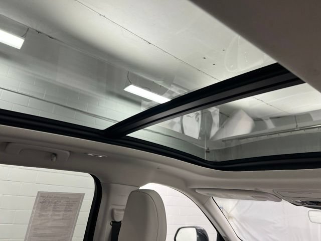 Certified 2025 Lincoln Aviator Reserve w/ Illumination Package AWD/4WD image 25