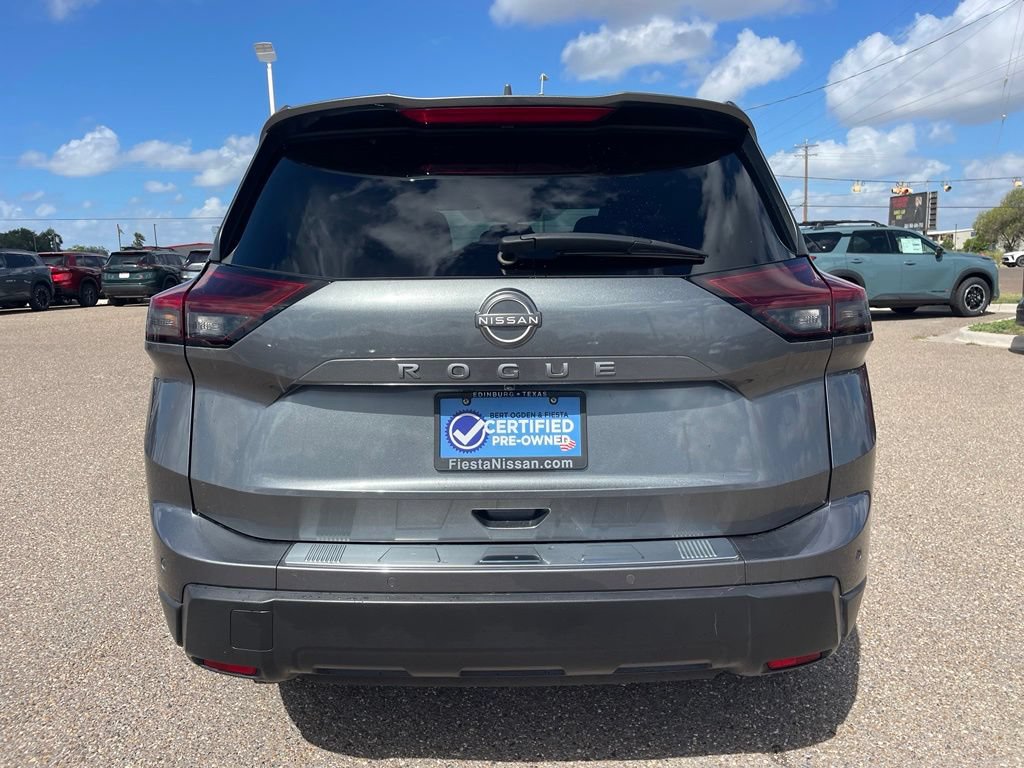 Certified 2025 Nissan Rogue SV w/ SV Premium Package FWD image 6