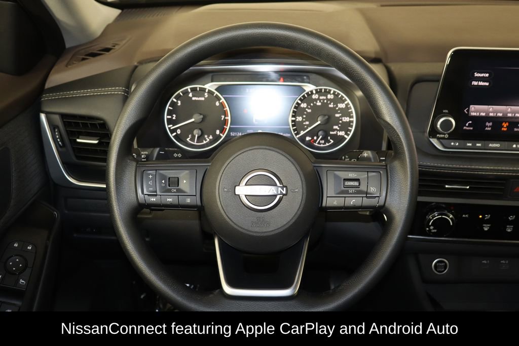 Used 2023 Nissan Rogue S image 7