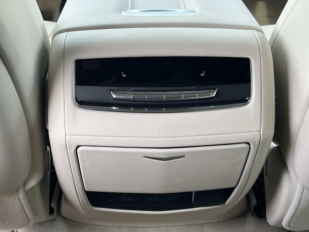 New 2025 Cadillac Escalade Sport Platinum image 18
