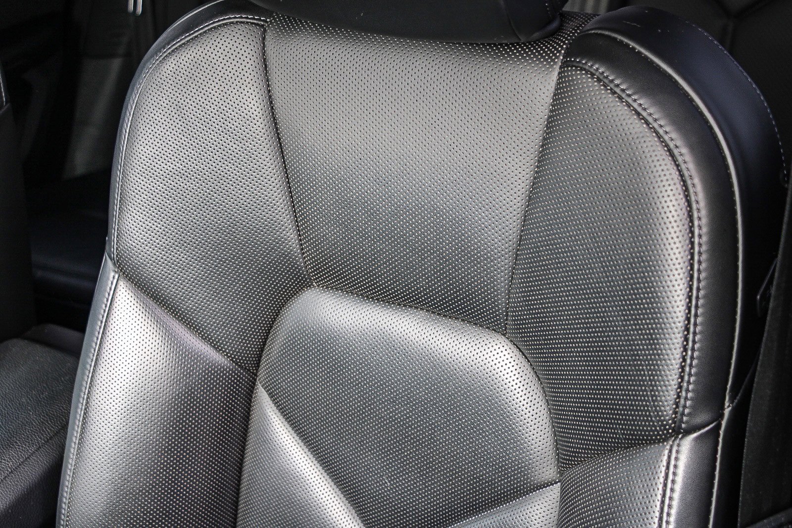 Used 2023 Porsche Macan S image 25